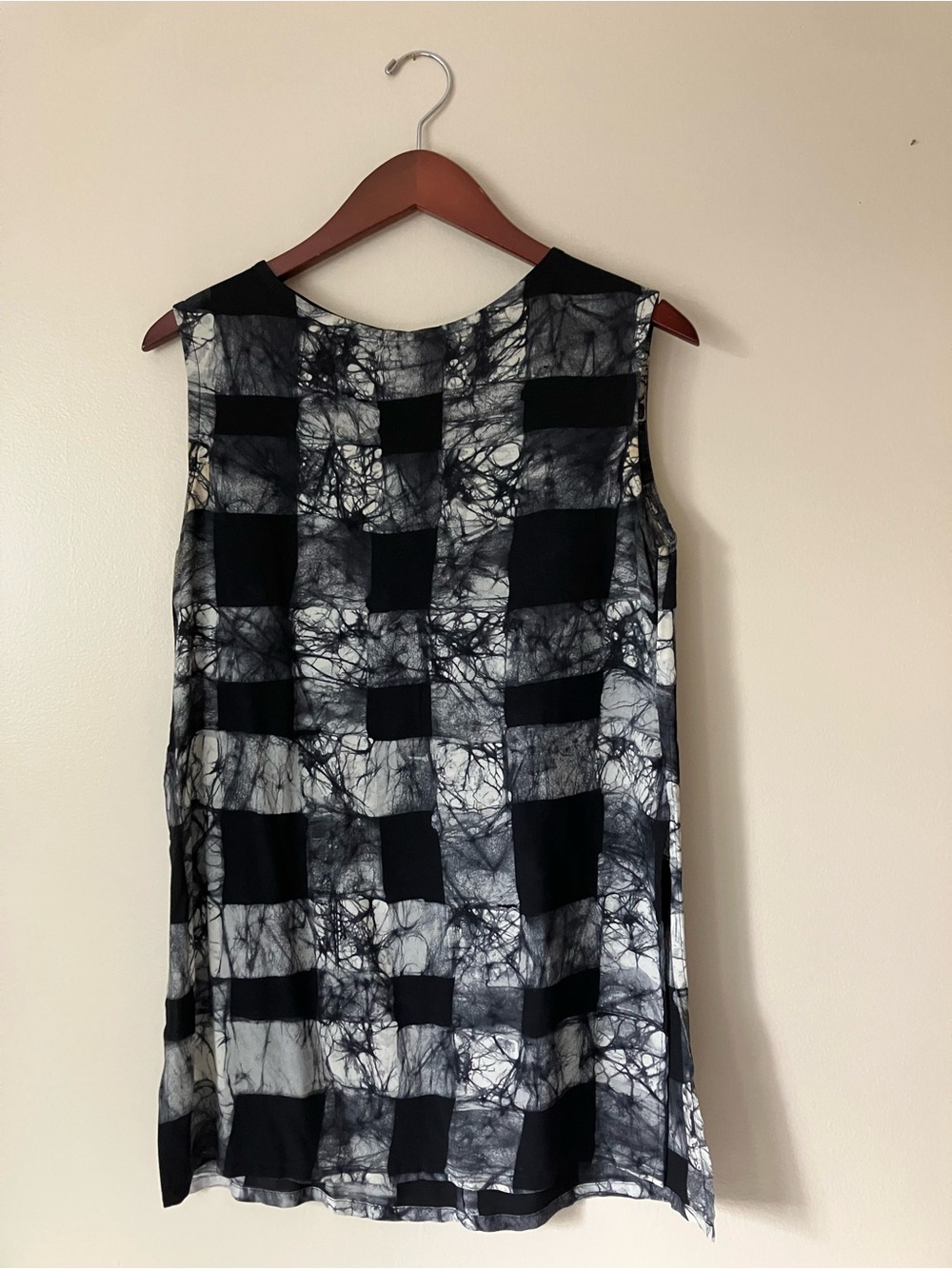 Sleeveless Indigo & White Checked Batiked Tunic Top
